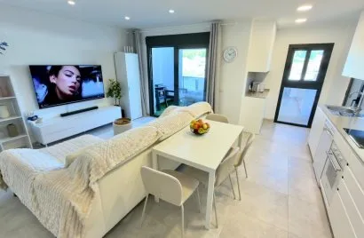 3 bedrooms apartment for sale, Villajoyosa, Spain No. 3227