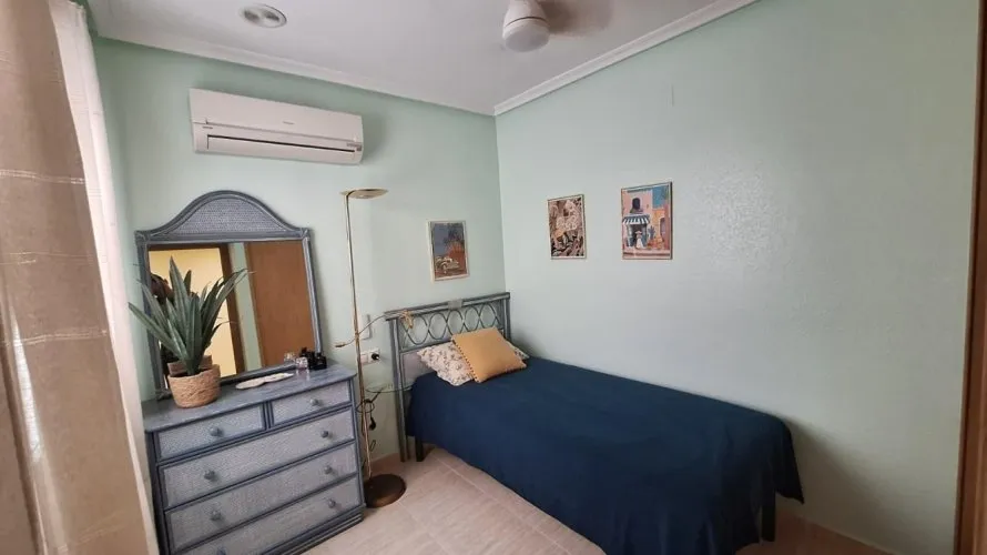 80m² apartment for sale, Torrevieja, Spain No. 3291