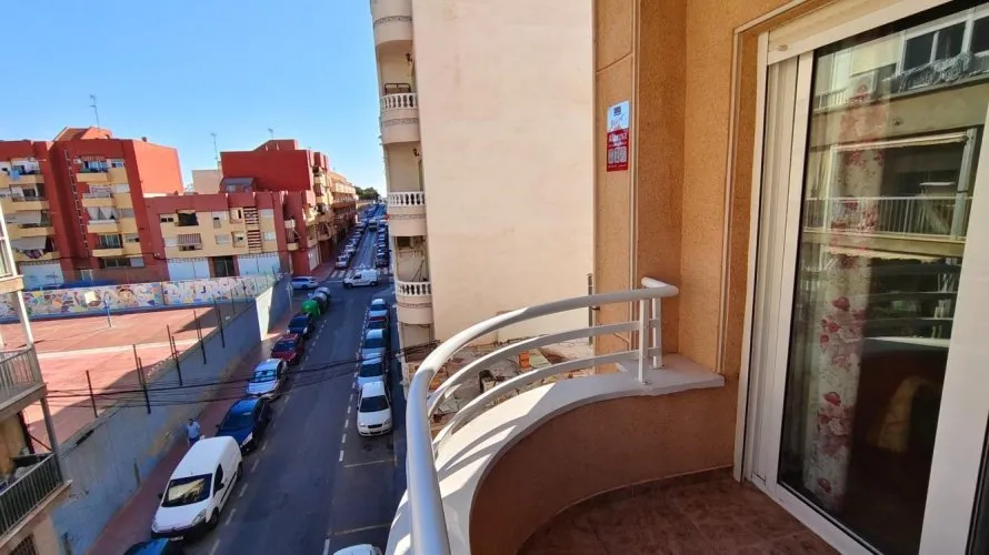 2 bedrooms apartment for sale, Torrevieja, Spain No. 3293 № 13