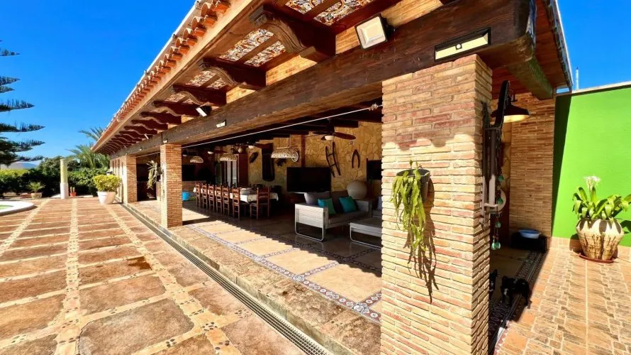 4 bedrooms villa for sale, Almoradi, Spain No. 3209 № 18