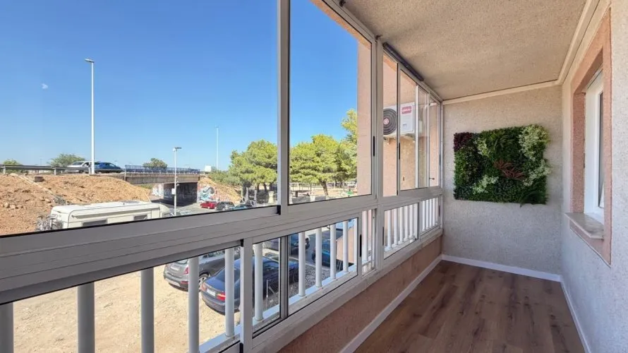 3 bedrooms apartment for sale, Torrevieja, Spain No. 3295 № 17