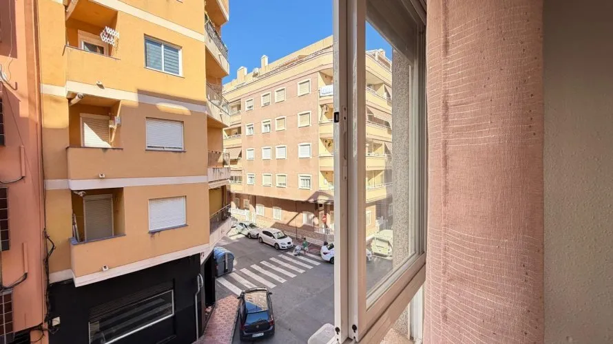 2 bedrooms apartment for sale, Torrevieja, Spain No. 3200 № 16