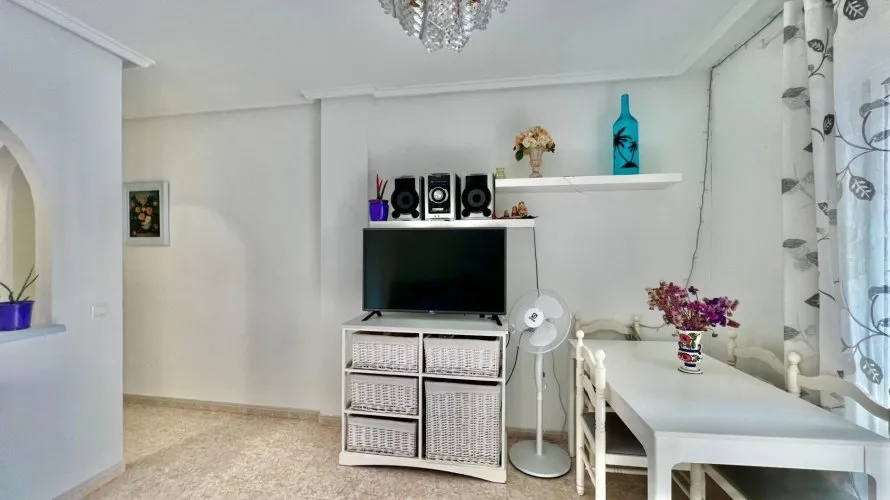 1 bedroom apartment for sale, Torrevieja, Spain No. 3211 № 10
