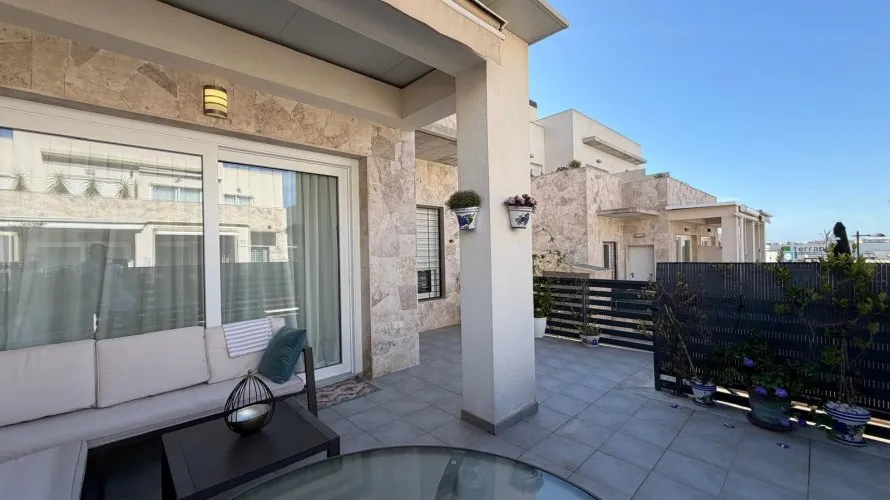 3 bedrooms house for sale, Torrevieja, Spain No. 3235 № 14
