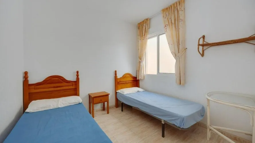 1 bedroom apartment for sale, Torrevieja, Spain No. 3076 № 11