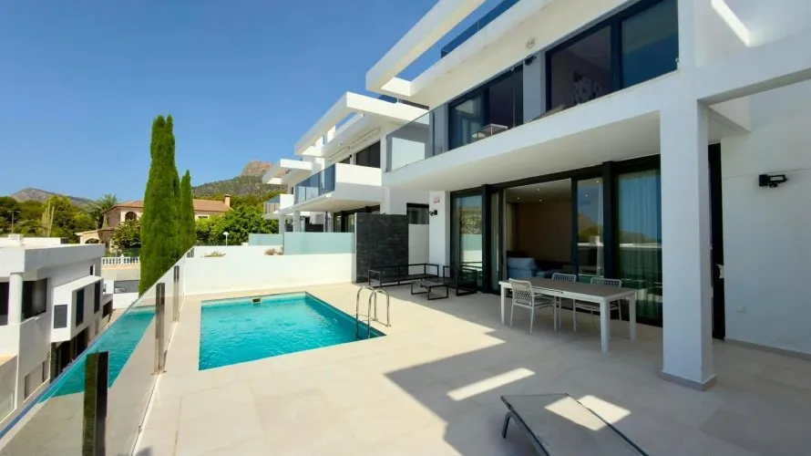 4 bedrooms villa for sale, Calpe, Spain No. 3073 № 19