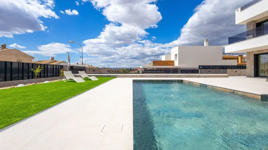 234m² villa for sale, Torrevieja, Spain No. 3164