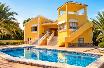 3 bedrooms villa for sale, La Manga del Mar Menor, Spain No. 3131