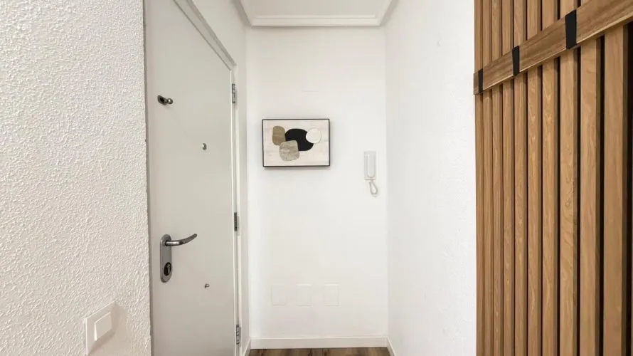 3 bedrooms apartment for sale, Torrevieja, Spain No. 3295 № 27
