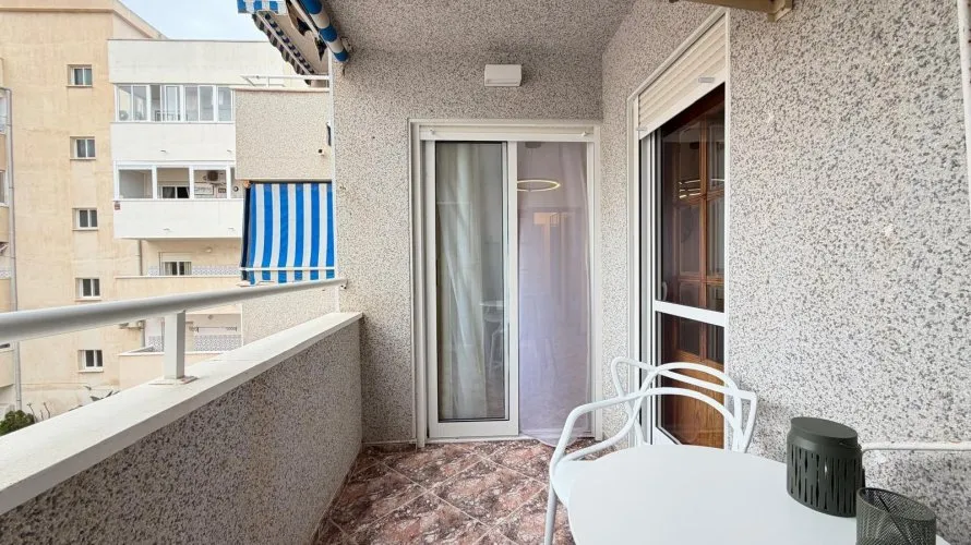 2 bedrooms apartment for sale, Torrevieja, Spain No. 3206 № 3