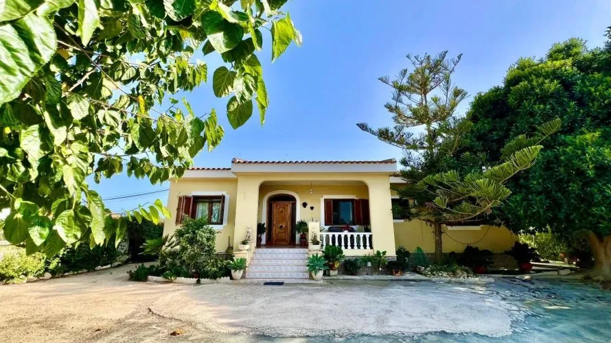 3 bedrooms villa for sale, Daya Vieja, Spain No. 3108 № 25