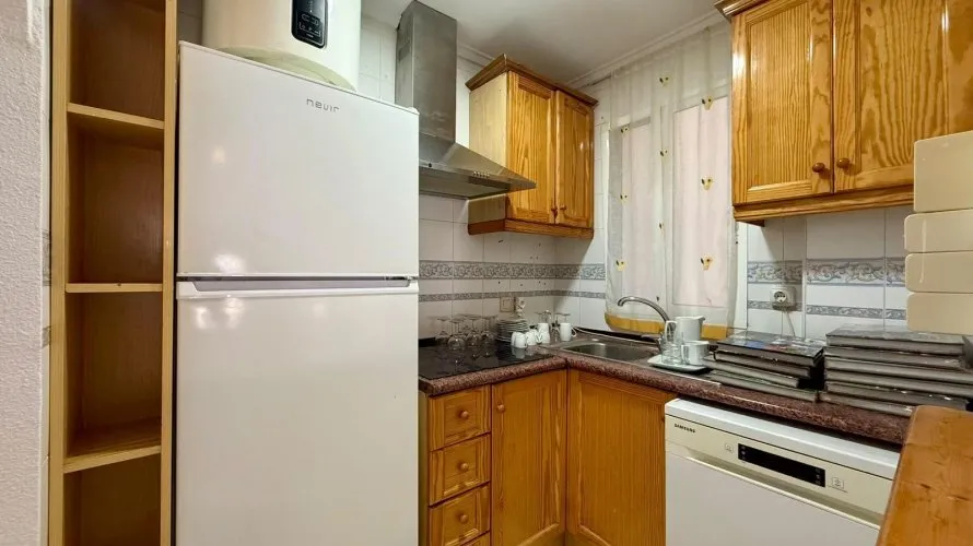 2 bedrooms apartment for sale, Torrevieja, Spain No. 3205 № 7