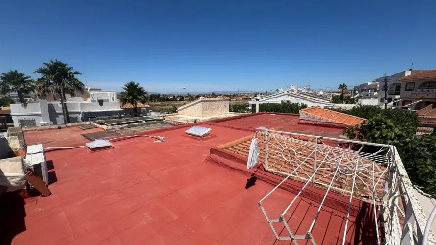 1 bedroom house for sale, Torrevieja, Spain No. 3065 № 1
