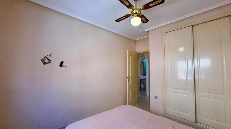 2 bedrooms apartment for sale, Torrevieja, Spain No. 3098 № 10