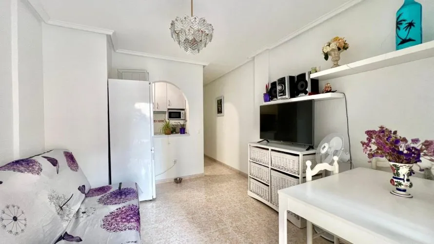 1 bedroom apartment for sale, Torrevieja, Spain No. 3211 № 11
