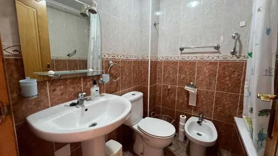 2 bedrooms apartment for sale, Torrevieja, Spain No. 3100 № 1