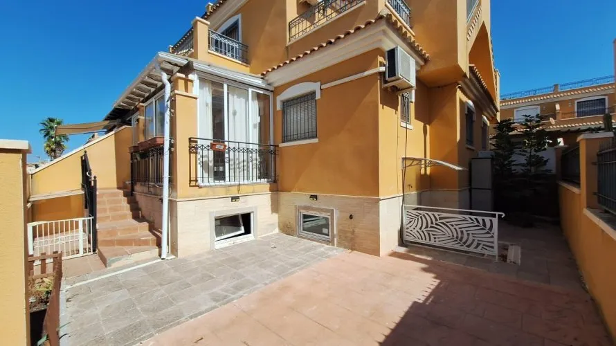 83m² duplex for sale, Torrevieja, Spain No. 3198 № 28