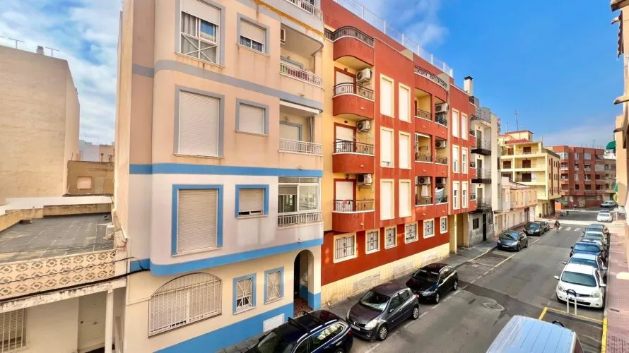 1 bedroom apartment for sale, Torrevieja, Spain No. 3211 № 13