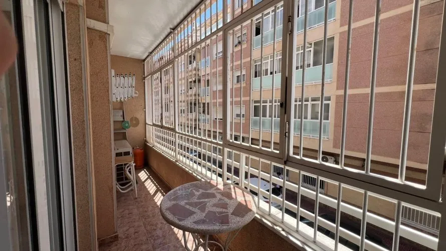 2 bedrooms apartment for sale, Torrevieja, Spain No. 3100 № 15