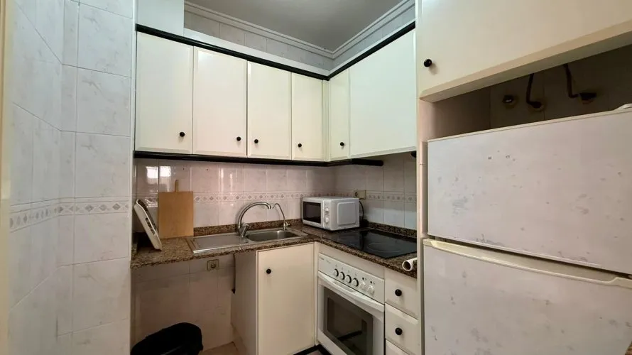 2 bedrooms apartment for sale, Torrevieja, Spain No. 3098 № 14