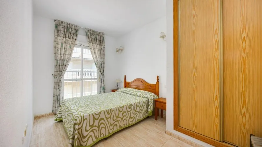 1 bedroom apartment for sale, Torrevieja, Spain No. 3076 № 13