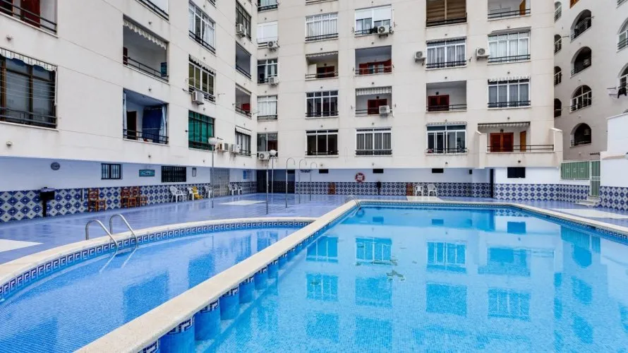 65m² apartment for sale, Torrevieja, Spain No. 3281 № 3