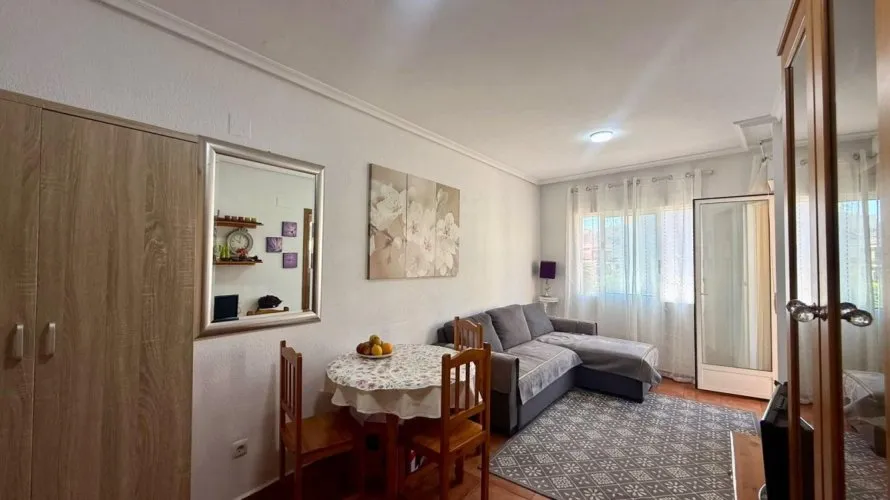 1 bedroom apartment for sale, Torrevieja, Spain No. 3289 № 17