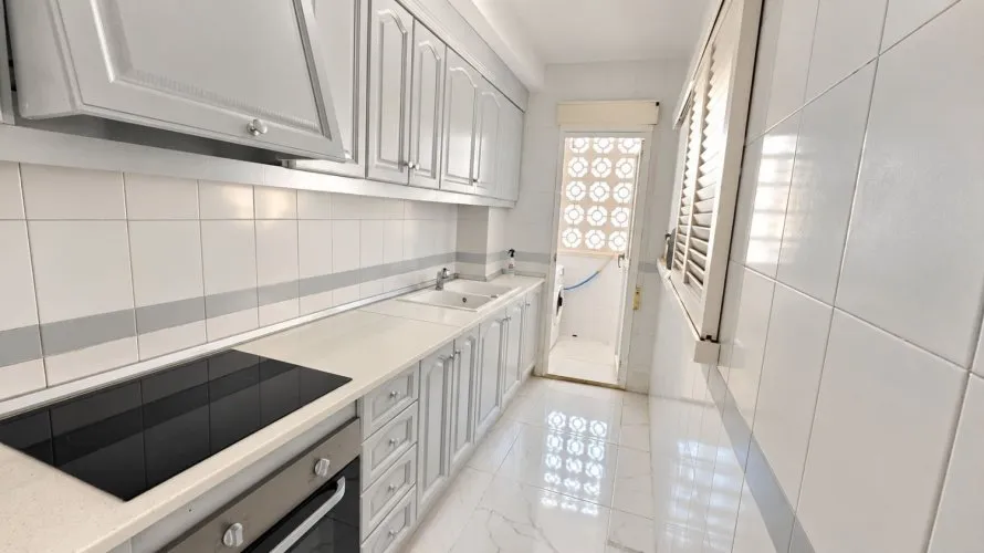85m² apartment for sale, Torrevieja, Spain No. 3277 № 25