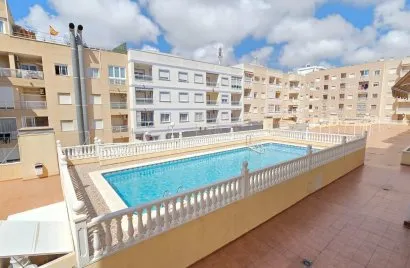 2 bedrooms apartment for sale, Torrevieja, Spain No. 3139